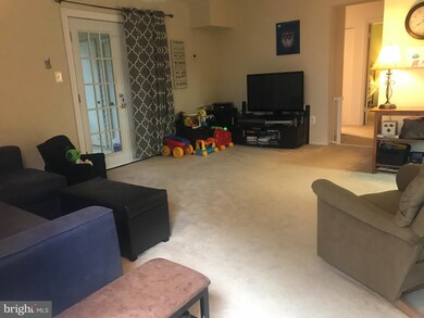 2889 Madeira Ct, Woodbridge, VA 22192 - photo 3