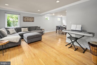 12502 Reign Ct, Herndon, VA 20171 - photo 7