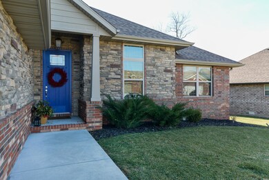 3776 Cobblefield St W, Springfield, MO 65807 - photo 2