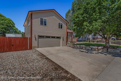 03_1465_Graham_Court003_mls