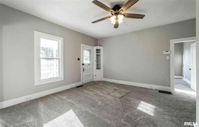 1225 Broadway St, Lincoln, IL 62656 - photo 5