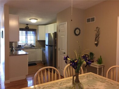 85 Scenery Ln unit 85, Johnston, RI 02919 - photo 5