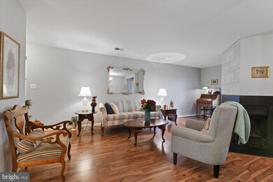 2217 Lowells Glen Rd unit C, Parkville, MD 21234 - photo 6