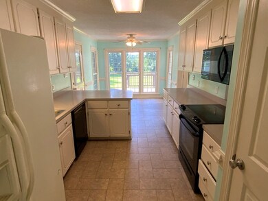 118 Doris Dr, Goldsboro, NC 27534 - photo 4