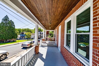 14 Chestnut St, Mohnton, PA 19540 - photo 2