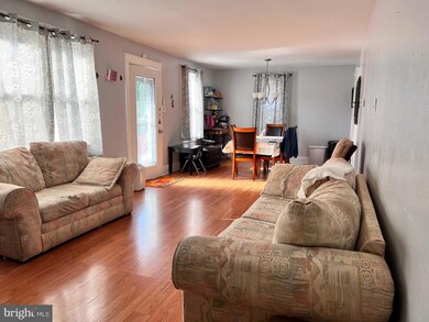 537 Amos Ave, Vineland, NJ 08360 - photo 5