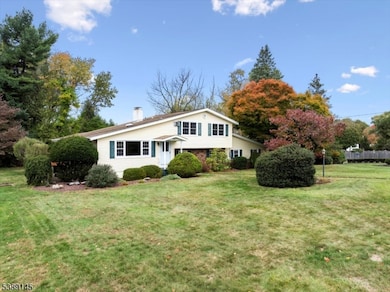 10 Mildred Dr, Sparta, NJ 07871 - photo 2