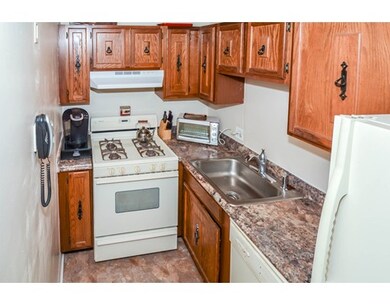 3 Karen Cir unit 20, Billerica, MA 01821 - photo 3