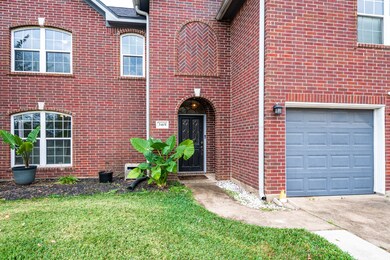 3401 Wood Fox Dr, Alvin, TX 77511 - photo 7