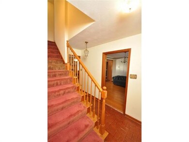 Foyer.
