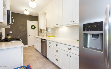 4 Caroline Place, Greenwich, CT 06831 - photo 7