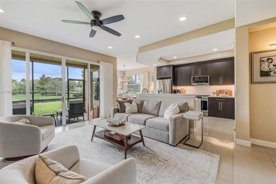 8226 NW 127th Ln unit 30-C, Parkland, FL 33076 - photo 2