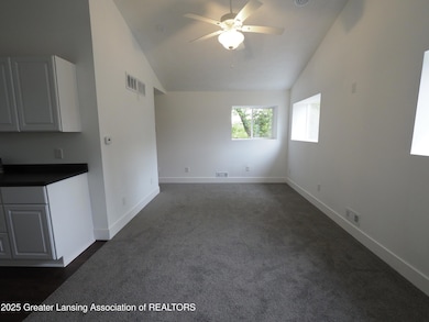 627 W Frederick Ave, Lansing, MI 48906 - photo 7