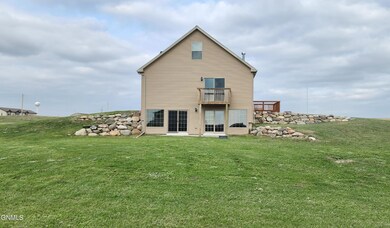 14966 Cochise St, Williston, ND 58801 - photo 3