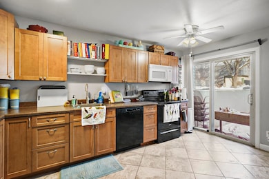 514 East Bluff, Madison, WI 53704 - photo 3