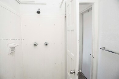 4109 N Ocean Dr unit 11, Lauderdale By the Sea, FL 33308 - photo 7