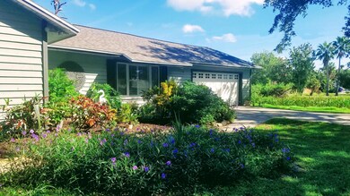 1540 S Oaks Dr, Merritt Island, FL 32952 - photo 3