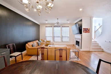 2410 Dorrington St unit C, Houston, TX 77030 - photo 4