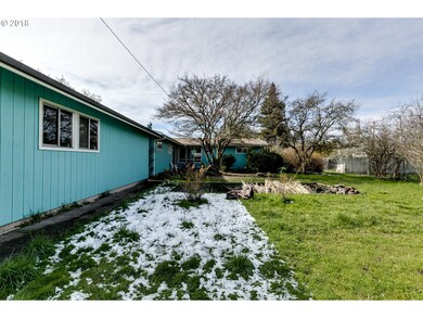 2095 5th St, Springfield, OR 97477 - photo 5