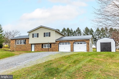 486 Shipman Rd, Sunbury, PA 17801 - photo 3