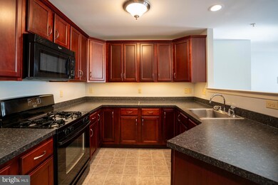 2032 Berkeley Dr unit M39, Pennsburg, PA 18073 - photo 7