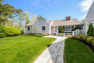 001-Front_View-4204448-medium