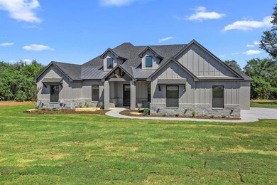 3932 Legend Trail, Granbury, TX 76049 - photo 2