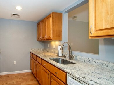 7 Assinippi Ave unit 205, Norwell, MA 02061 - photo 3