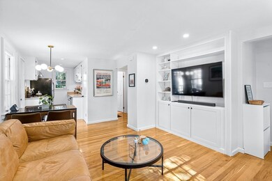 269 Temple St, West Roxbury, MA 02132 - photo 6