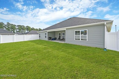 6-web-or-mls-2732 Luna Lane-00006