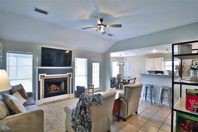 4001 Karen Dr, Abilene, TX 79606 - photo 3