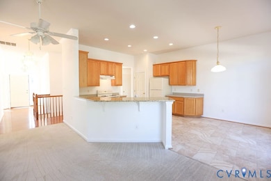 5217 Joshua Tree Cir, Fredericksburg, VA 22407 - photo 2