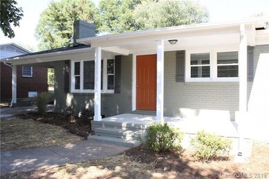 624 N Bost St, Statesville, NC 28677 - photo 4