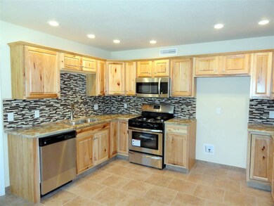 2305 Baylor Ave, Alamogordo, NM 88310 - photo 4