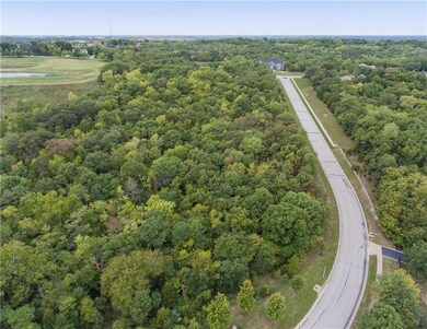 16025 W 56th Terrace, Shawnee, KS 66217 - photo 2