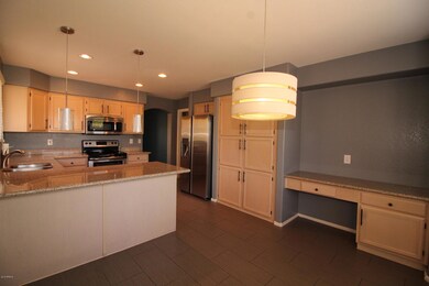 833 E Rosemonte Dr, Phoenix, AZ 85024 - photo 2