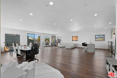 1906 S Palm Grove Ave, Los Angeles, CA 90016 - photo 4