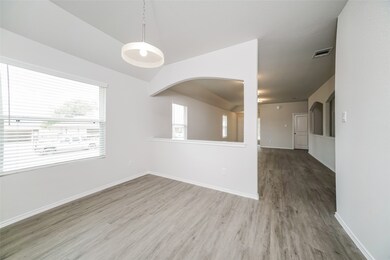 416 Brushback Dr, Huntsville, TX 77320 - photo 4