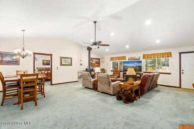 Open concept living/dining