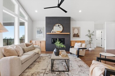 7285 E Columbia Dr, Spokane, WA 99217 - photo 4