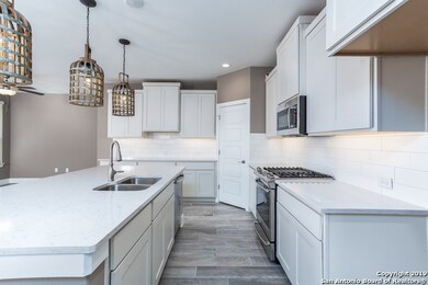 1414 E Sandalwood Ln, San Antonio, TX 78209 - photo 6