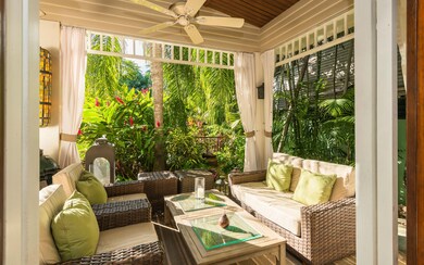 36  Ft Loggia