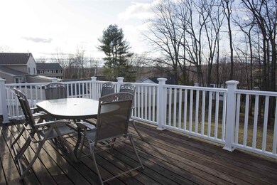 104 Patricia Ln, Manchester, NH 03104 - photo 4