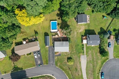 6 Weeping Willow Dr, Rochester, NH 03867 - photo 2