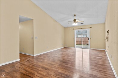 1464 Kincannon Ln, Indianapolis, IN 46217 - photo 4