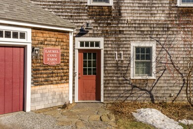 (28)_11 Laurel Cove Rd. (MAPS)