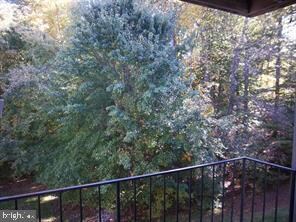 12227 Stevenson Ct, Woodbridge, VA 22192 - photo 5