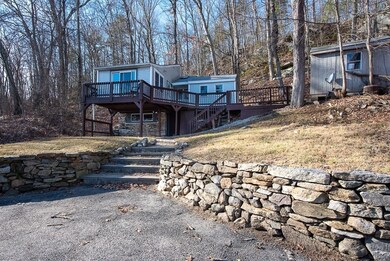 108 Ledgestone Rd, Douglas, MA 01516 - photo 2