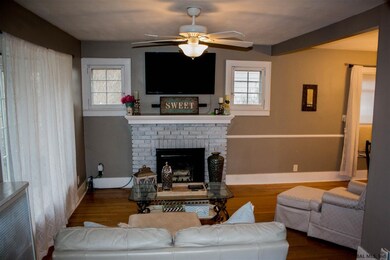 404 S Reynolds St, Schenectady, NY 12302 - photo 6