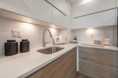 Parkview unit 3M, Flushing, NY 11355 - photo 2